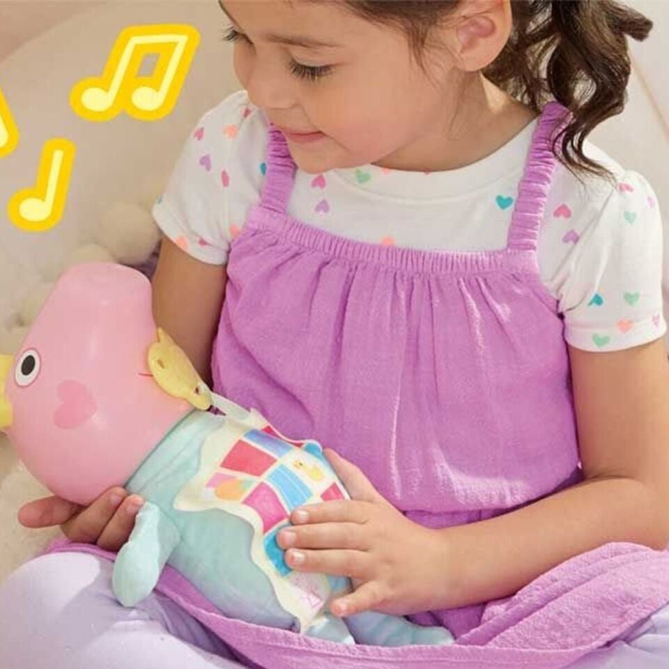 Peppa Pig Oinks & Snuggles Evie G1637