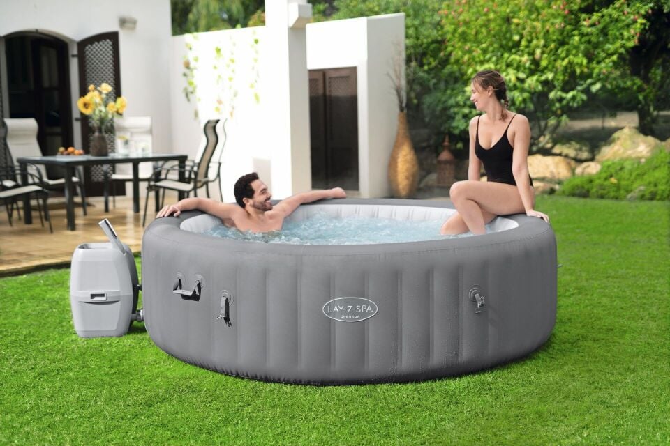 Lay-Z-Spa® 60135 Grenada Smart AirJet™ Şişme Spa Havuzu, 6-8 kişilik