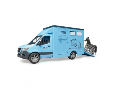Mercedes Benz Sprinter At Nakil Aracı ve At